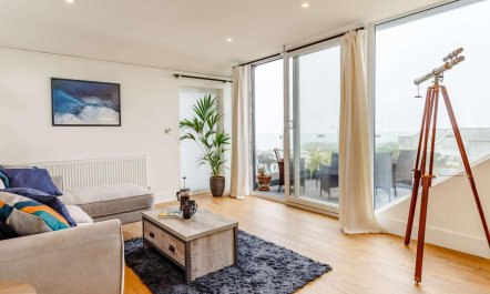 4 Bed in Newquay 2