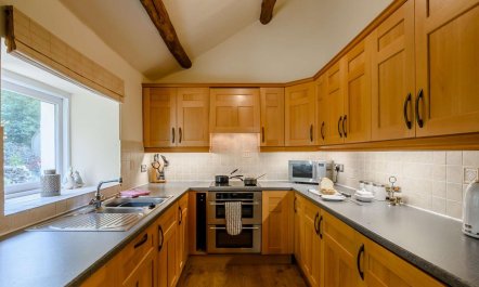 2 Bed in Nr Ulverston 8