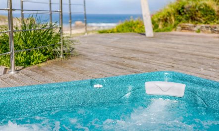 5 Bed in Perranporth 2