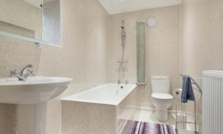 2 Bed in Whitehaven 9