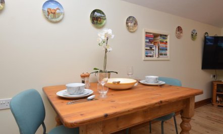 1 Bed in Lyme Regis 7