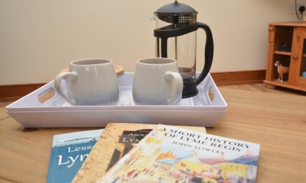 1 Bed in Lyme Regis 5