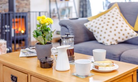 2 Bed in Holsworthy 3