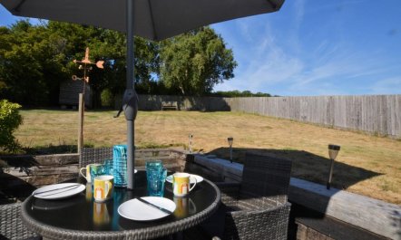 2 Bed in Charmouth 1