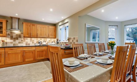 5 Bed in Grange-over-sands 7
