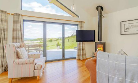 2 Bed in Montgomery 8