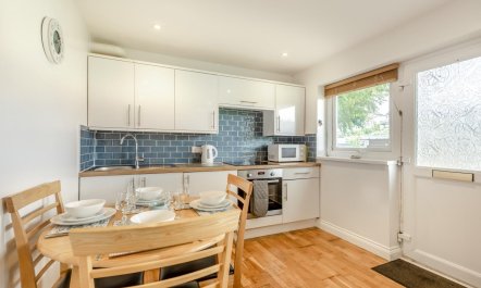 2 Bed in Brixham 8