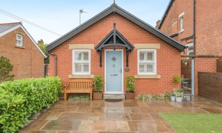 1 Bed in Lytham St. Annes 2