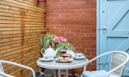 1 Bed in Lytham St. Annes 9