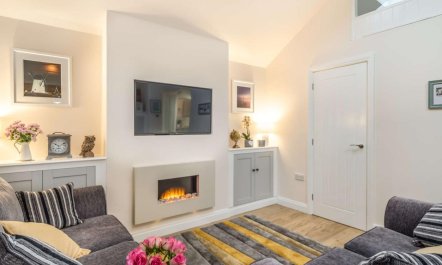 1 Bed in Lytham St. Annes 1