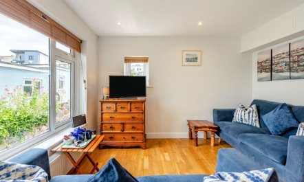 2 Bed in Brixham 8