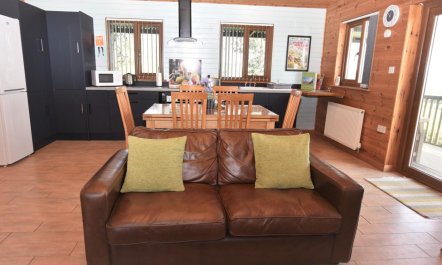 3 Bed in Hereford 2