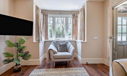 3 Bed in Brockenhurst 3