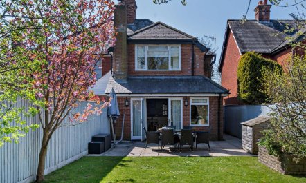 3 Bed in Brockenhurst 1