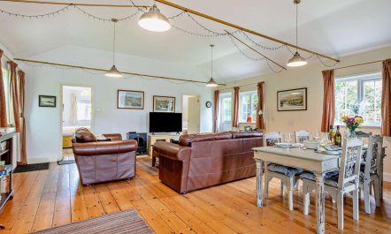 2 Bed in Newton Abbot 2