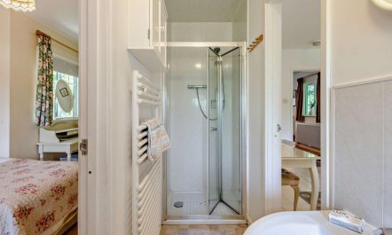 2 Bed in Newton Abbot 9