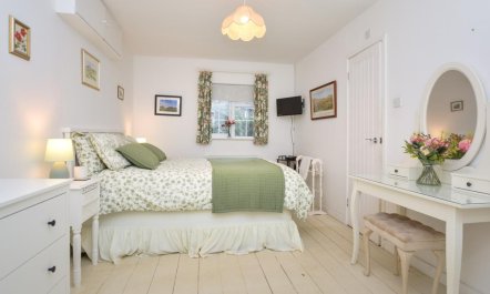 2 Bed in Newton Abbot 7