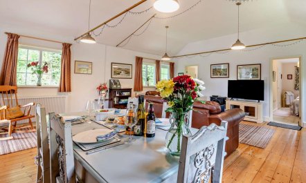 2 Bed in Newton Abbot 3