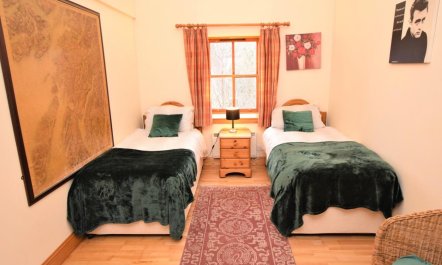 2 Bed in Lochgilphead 8