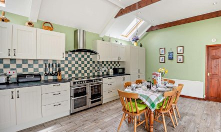 2 Bed in Louth 1