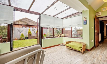 2 Bed in Louth 3