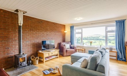 3 Bed in Morpeth 1