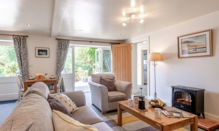1 Bed in Holt 3