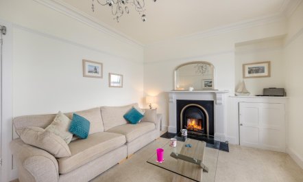 4 Bed in Aberdyfi 5