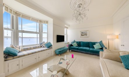 4 Bed in Aberdyfi 3