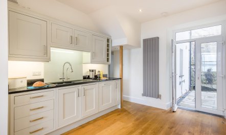 4 Bed in Aberdyfi 7