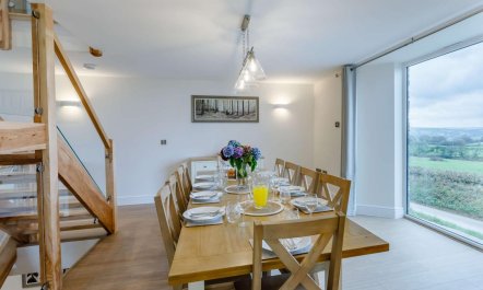 5 Bed in Barnstaple 6