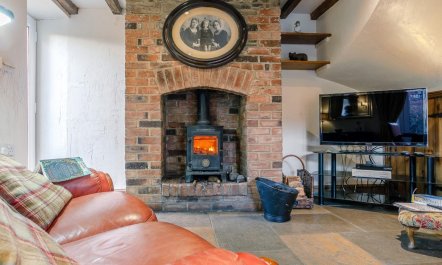 1 Bed in Ashbourne 1