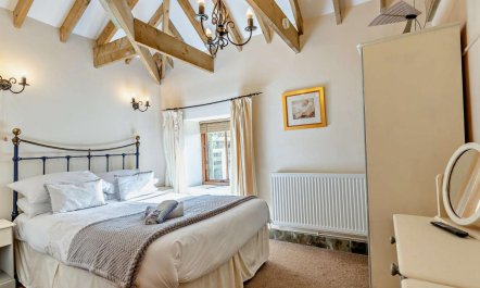 3 Bed in Widemouth Bay 2