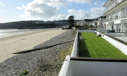1 Bed in Saundersfoot 1