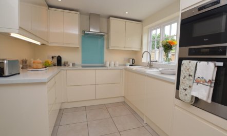 1 Bed in Sherborne 4