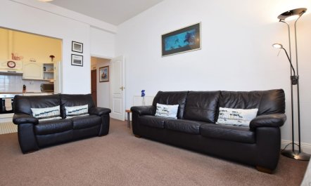2 Bed in Ilfracombe 3