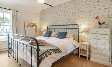 2 Bed in Haywards Heath 9