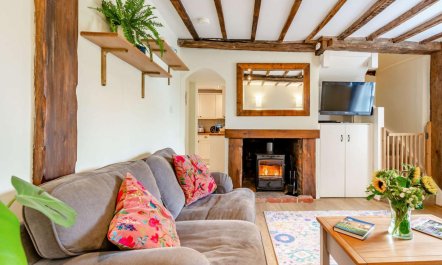 2 Bed in Haywards Heath 1