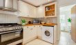 2 Bed in Haywards Heath 8
