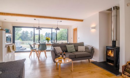 3 Bed in Tiverton 2