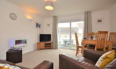 2 Bed in Bude 3