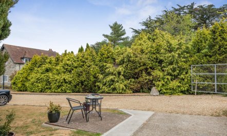 1 Bed in Godshill 4
