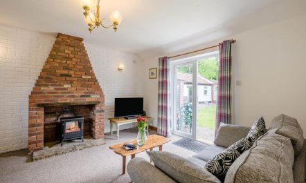 1 Bed in Hainford 2