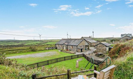 3 Bed in Camelford 1