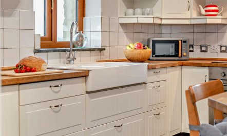 3 Bed in Camelford 7