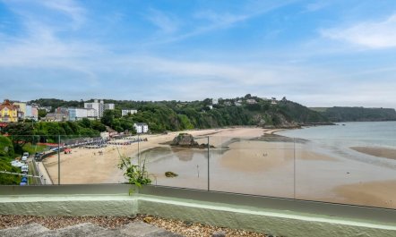 2 Bed in Tenby 5