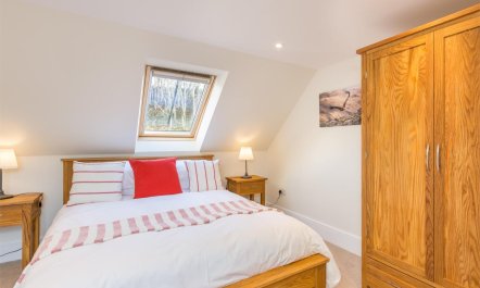 6 Bed in Strathcarron 7