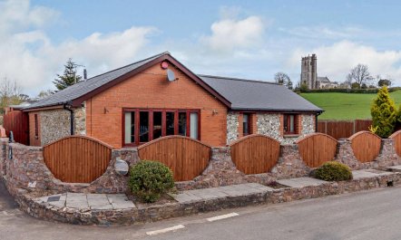 2 Bed in Wellington 1