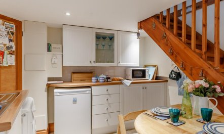 1 Bed in Penzance 7
