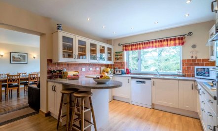4 Bed in Coniston 5